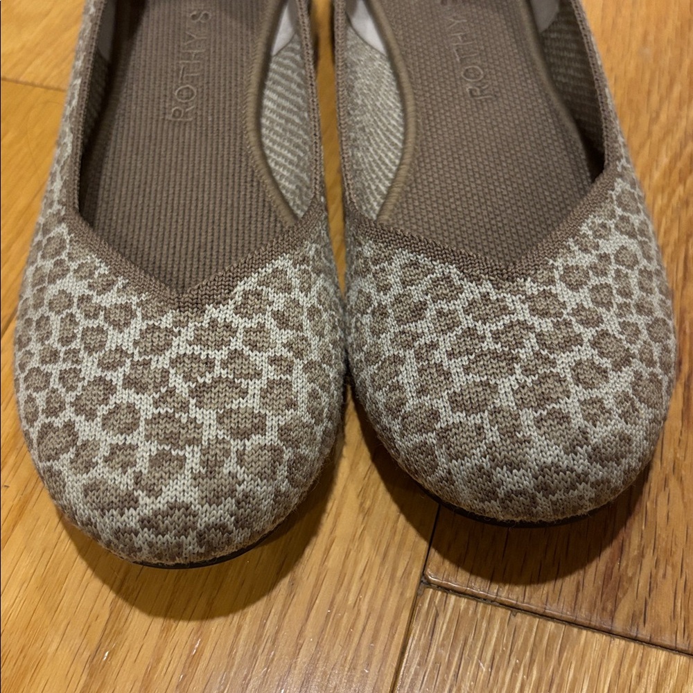 Rothy’s The Flat Round toe in Portabello Spot print 7.5 - Picture 4 of 12